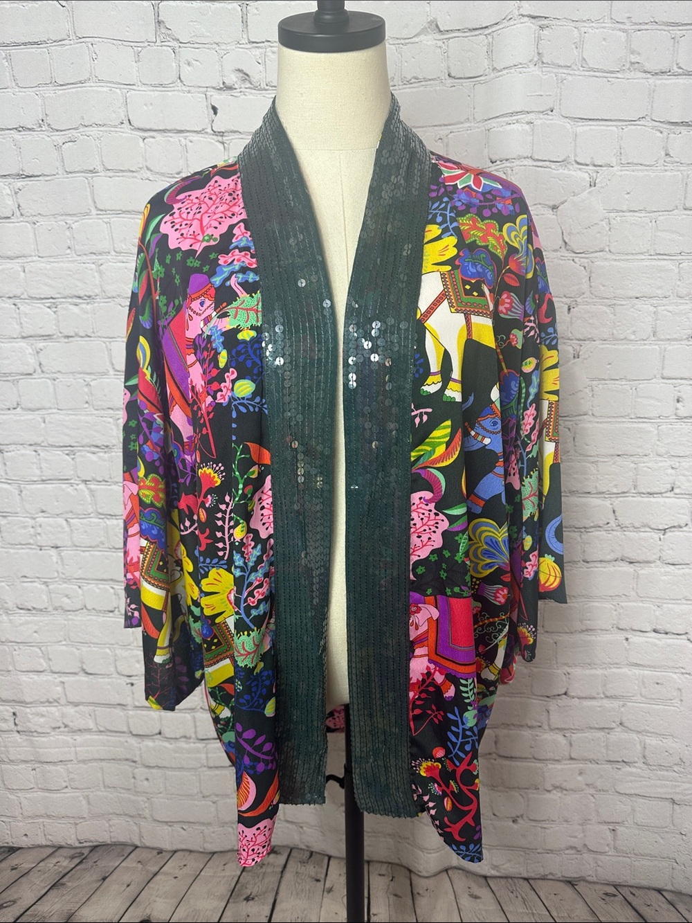 America & Beyond Floral & Elephant Print Kimono Cover Up with Sequin Trim M - Picture 1 of 10